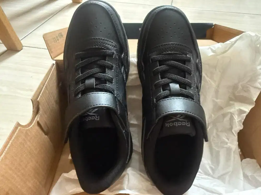 SepatuTebook New