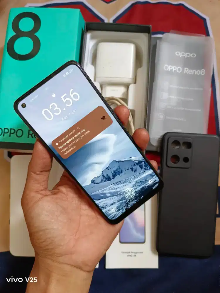 Oppo Reno 8 4G 8+8/256Gb fulsett