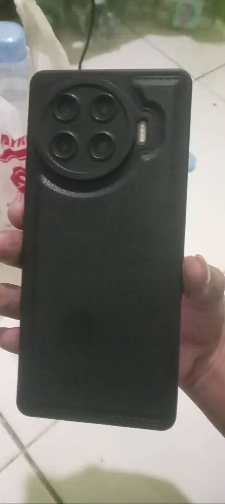 Tecno spark 20 pro+