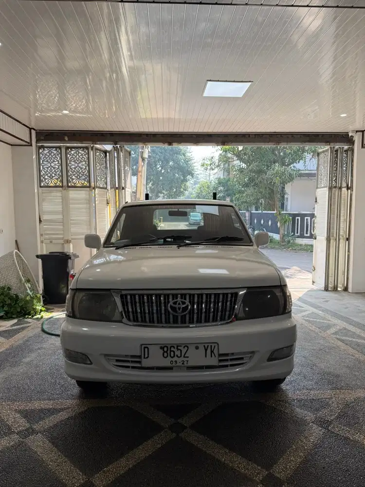 Toyota Kijang 2002 Bensin