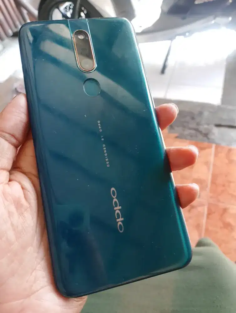 Oppo F11 Pro mati total