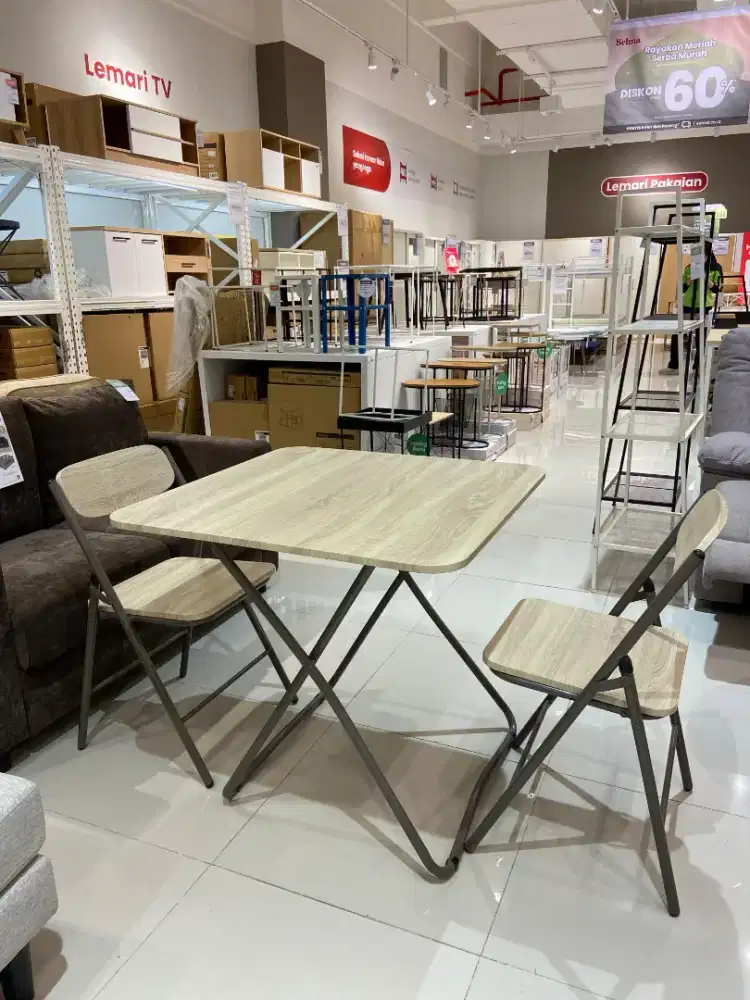 Meja set serbaguna bisa lipat