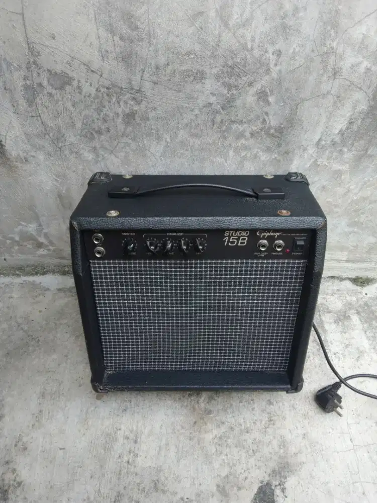 Epiphone studio 15B