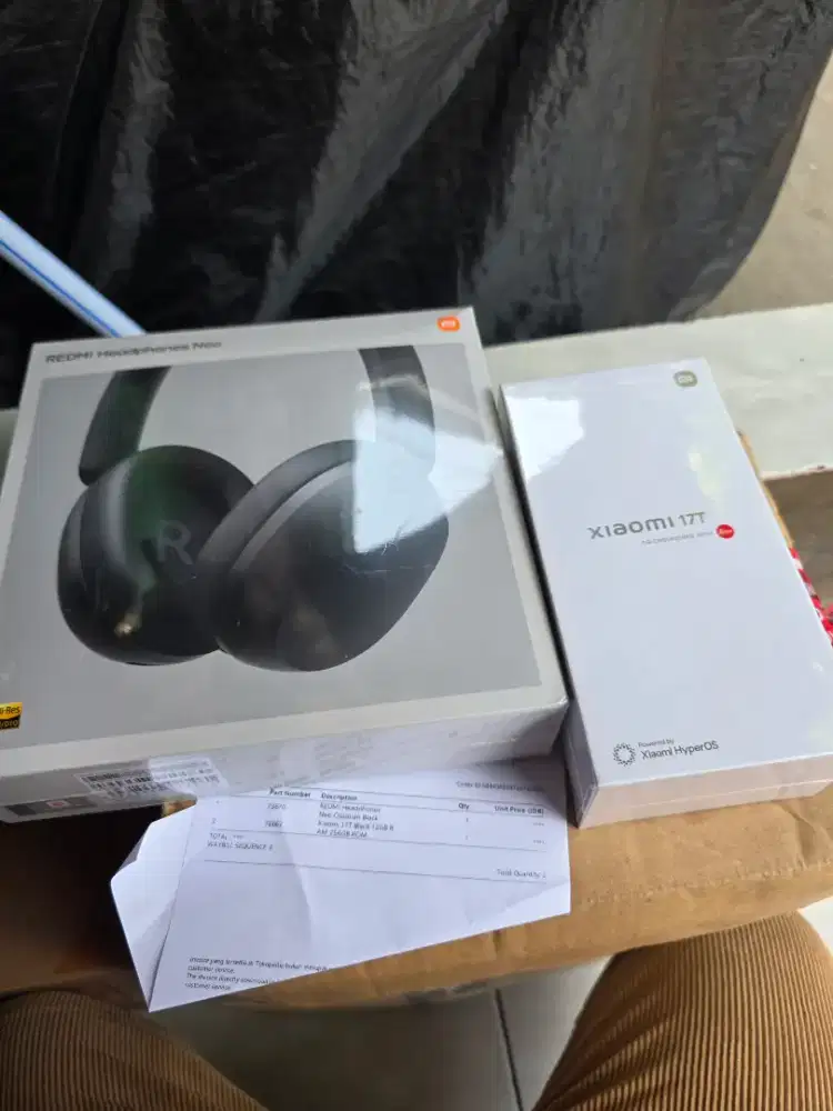 Xiaomi 17t tam 12/256gb segl dus bs tt dibawahnya