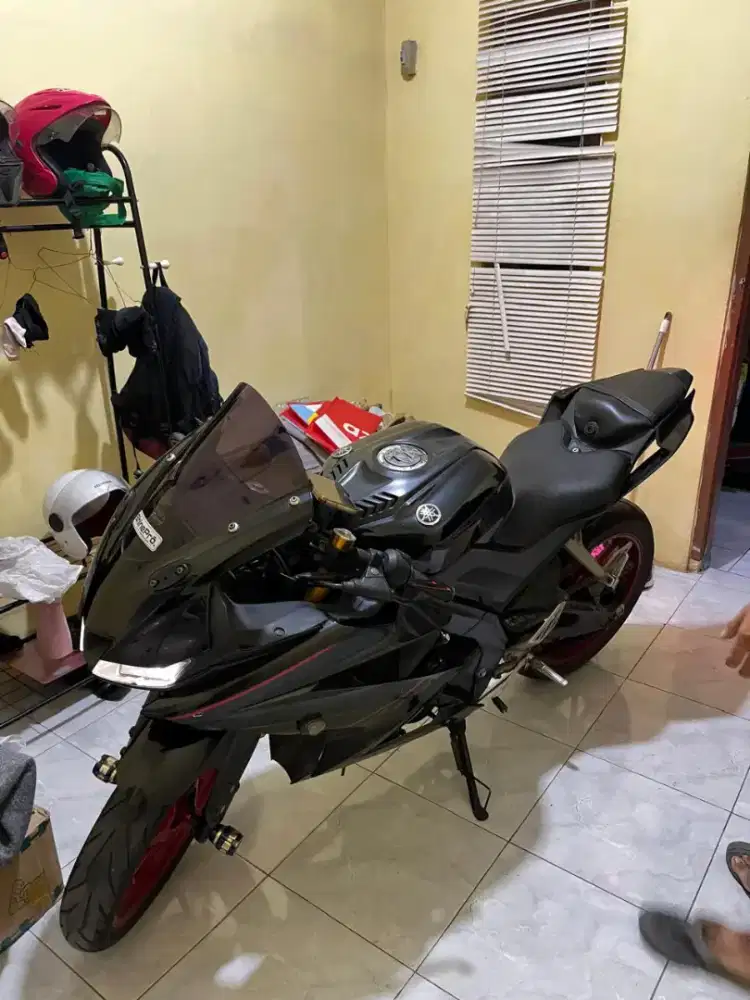 Jual yamaha r15v3 th 2018
