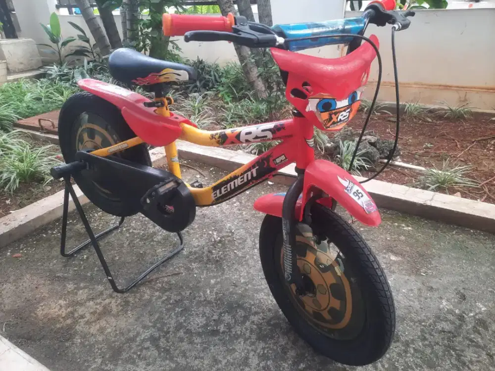 Sepeda element XRS 16