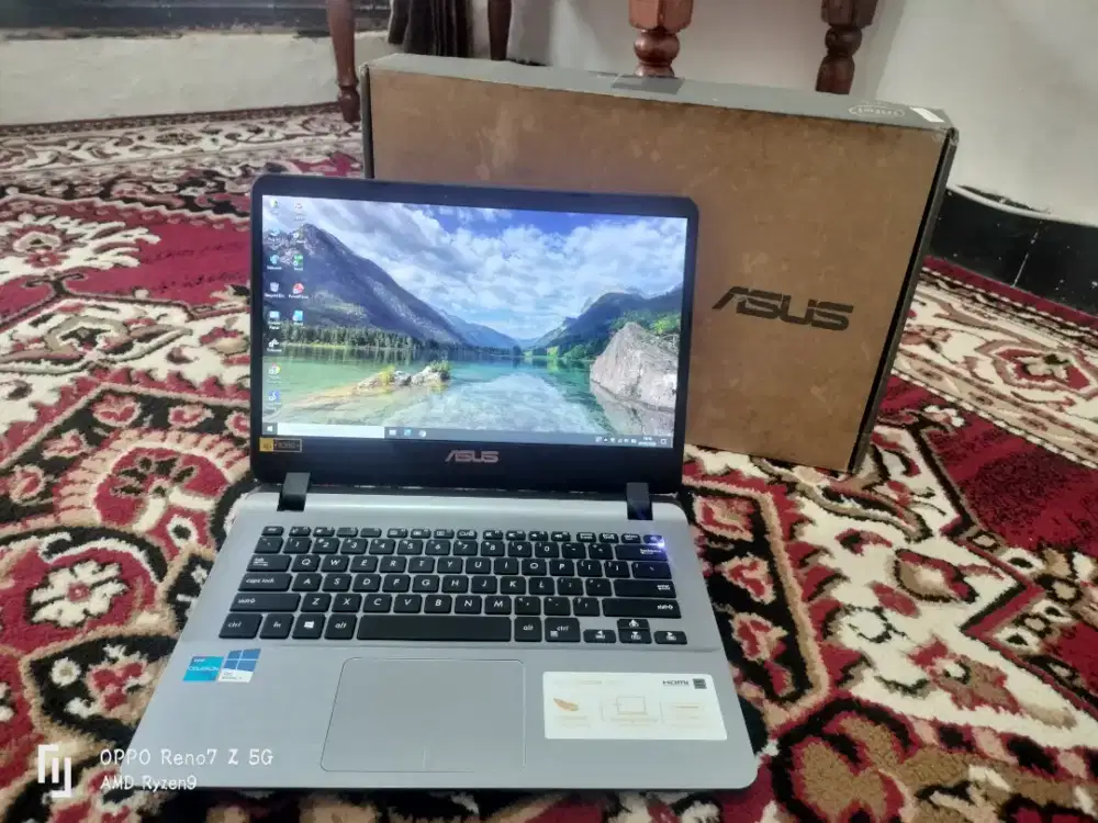Asus Vivobook Celeron N4000 SSD+Hardisk 500 Gb Normal Pemakaian