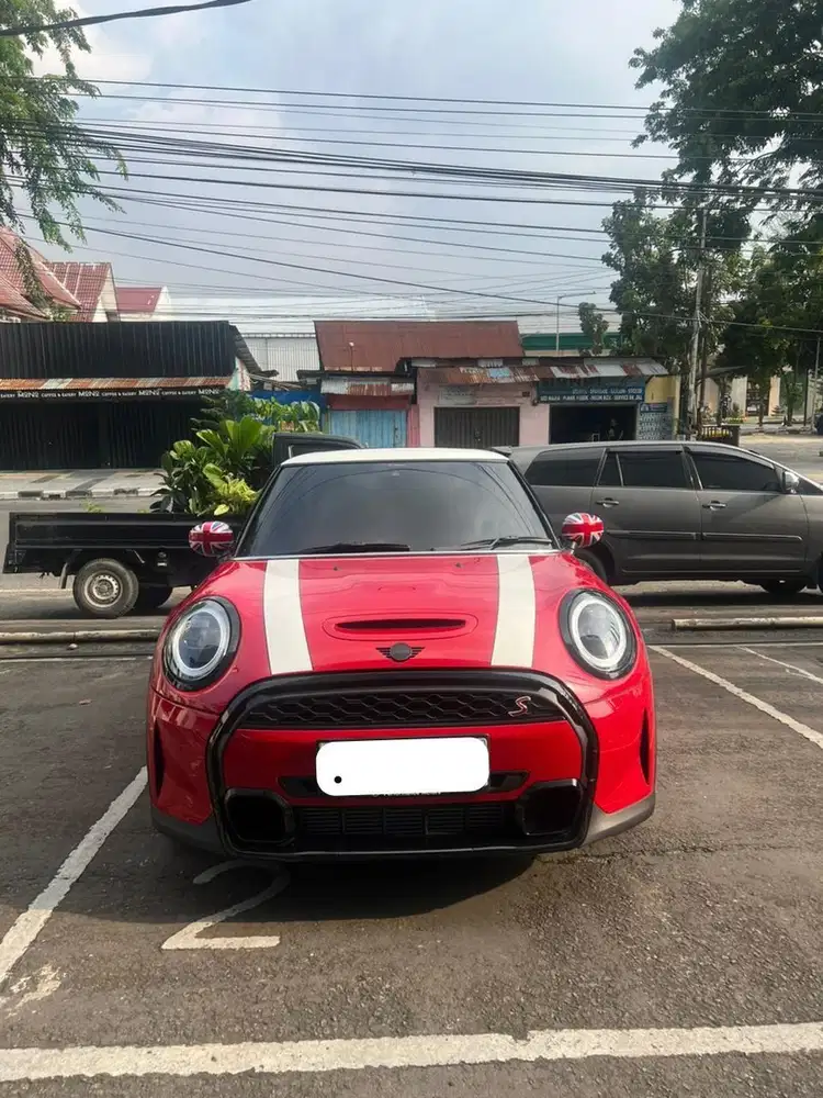 Mini Cooper S Hatchback 2023 Bensin