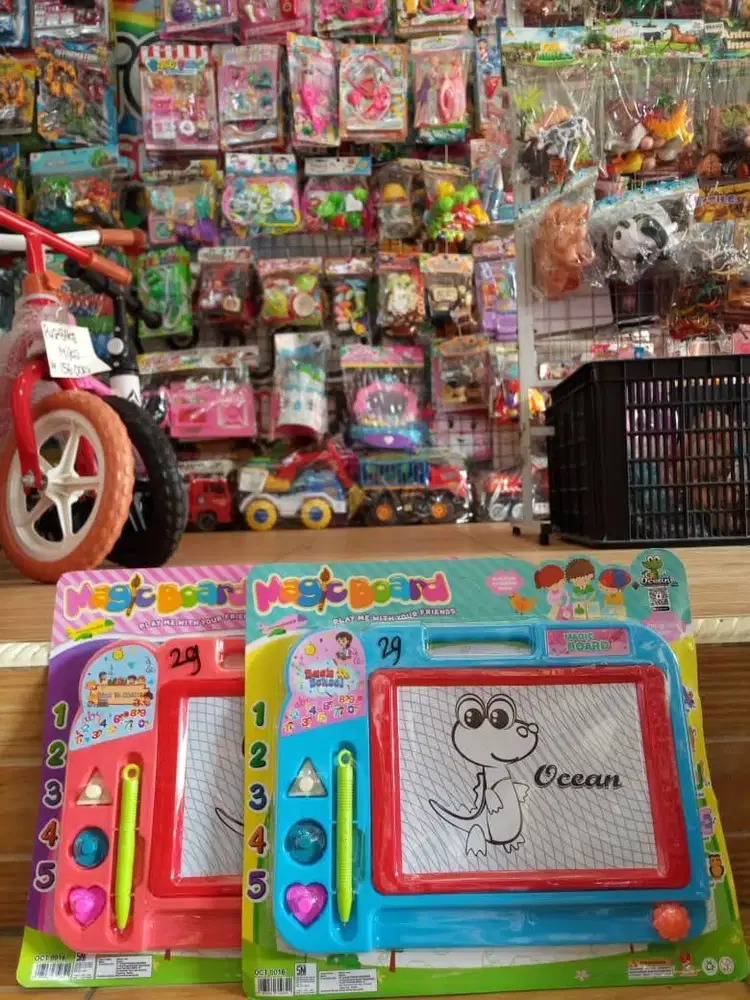 mainan anak papan tulis magnet