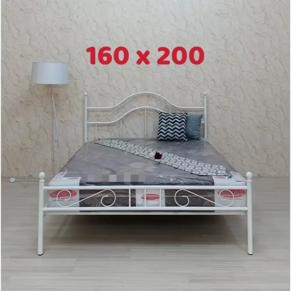 6 Bulan Pemakaian Set Ranjang + Kasur Spring Bed Serenity 160x200