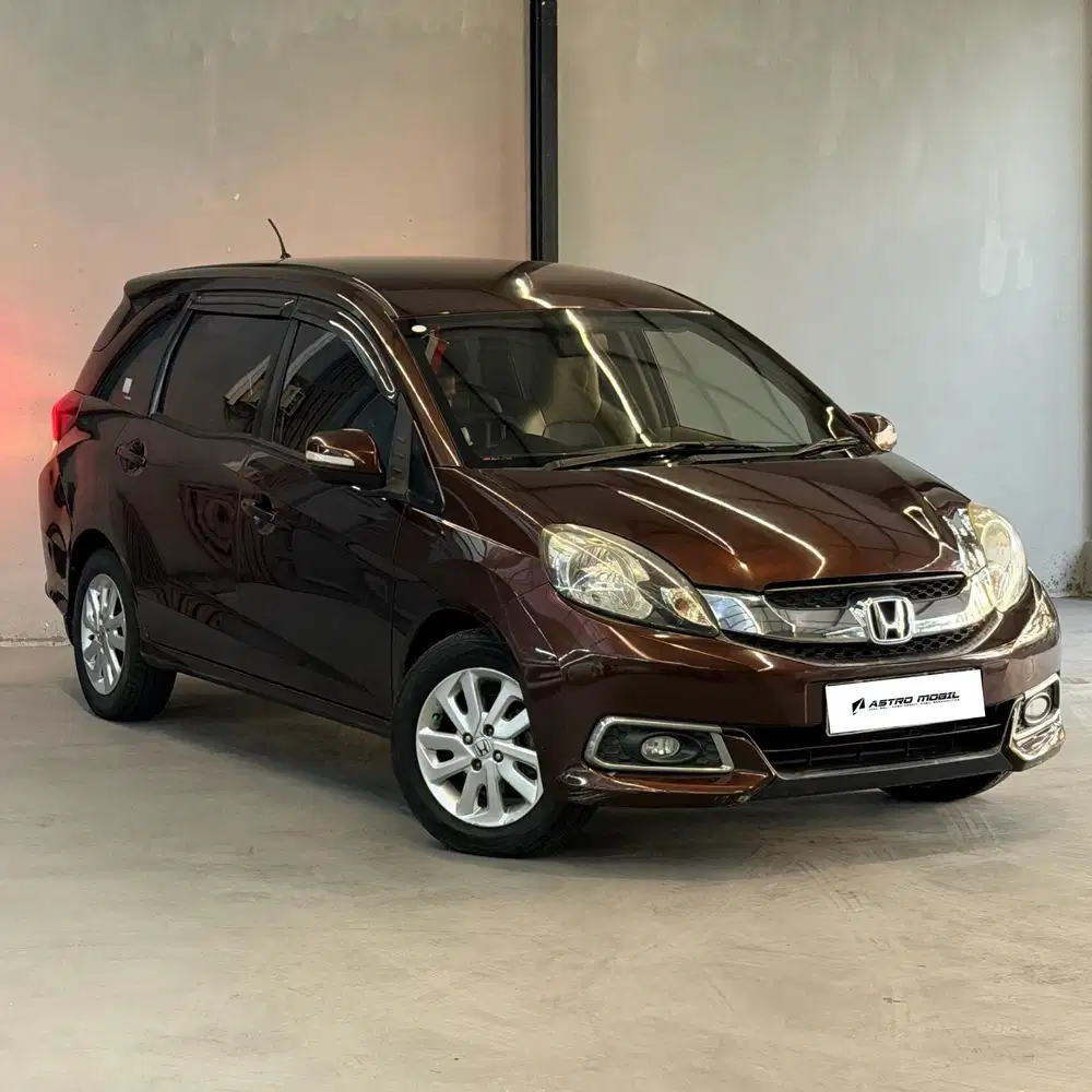 MOBILIO ECVT 2015 / 2014 Manual Bagus Murah Kredit Bekas Surabaya Tgn1