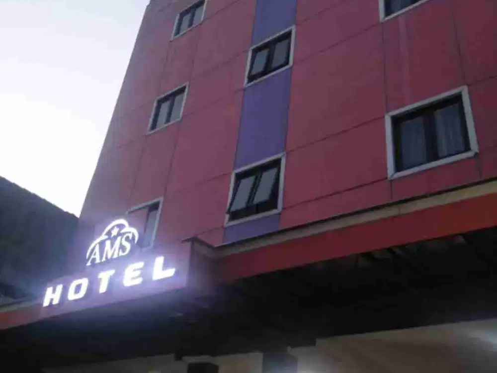 Dijual Hotel Tanjung Priok Strategis Dan Murah