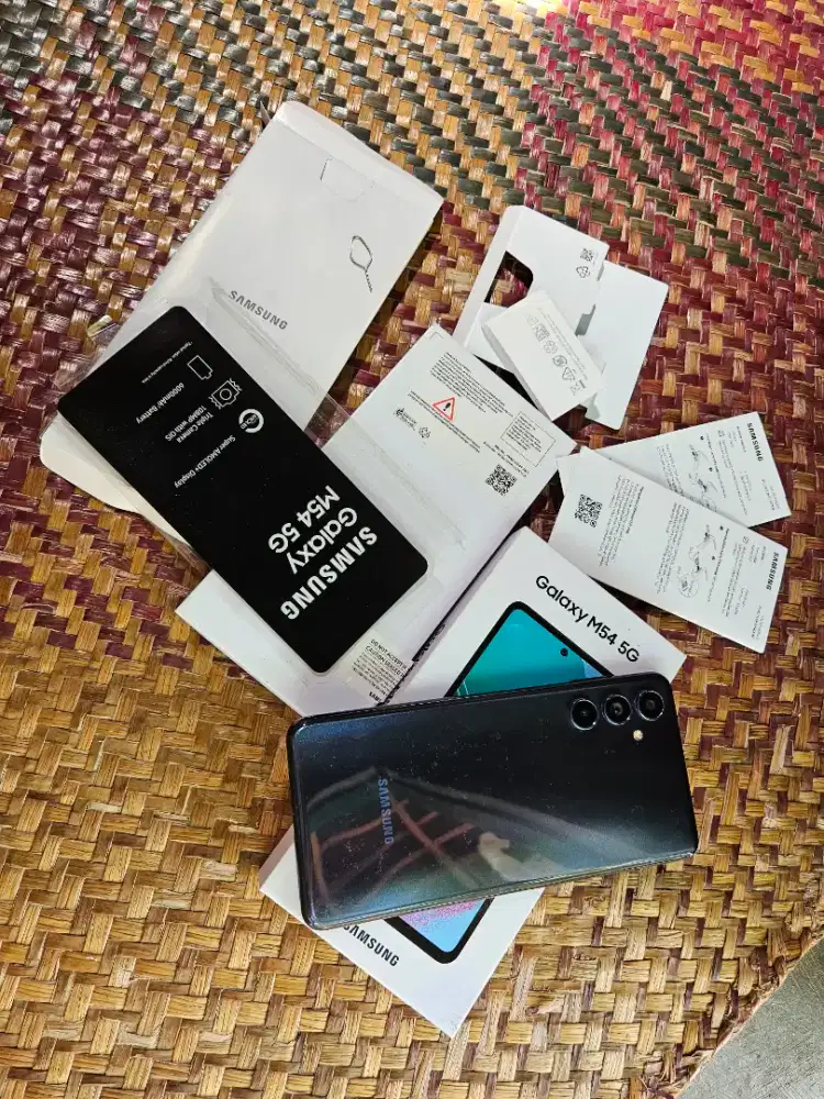 Samsung m54 5G 256 ram16 batrai badak 6000mah