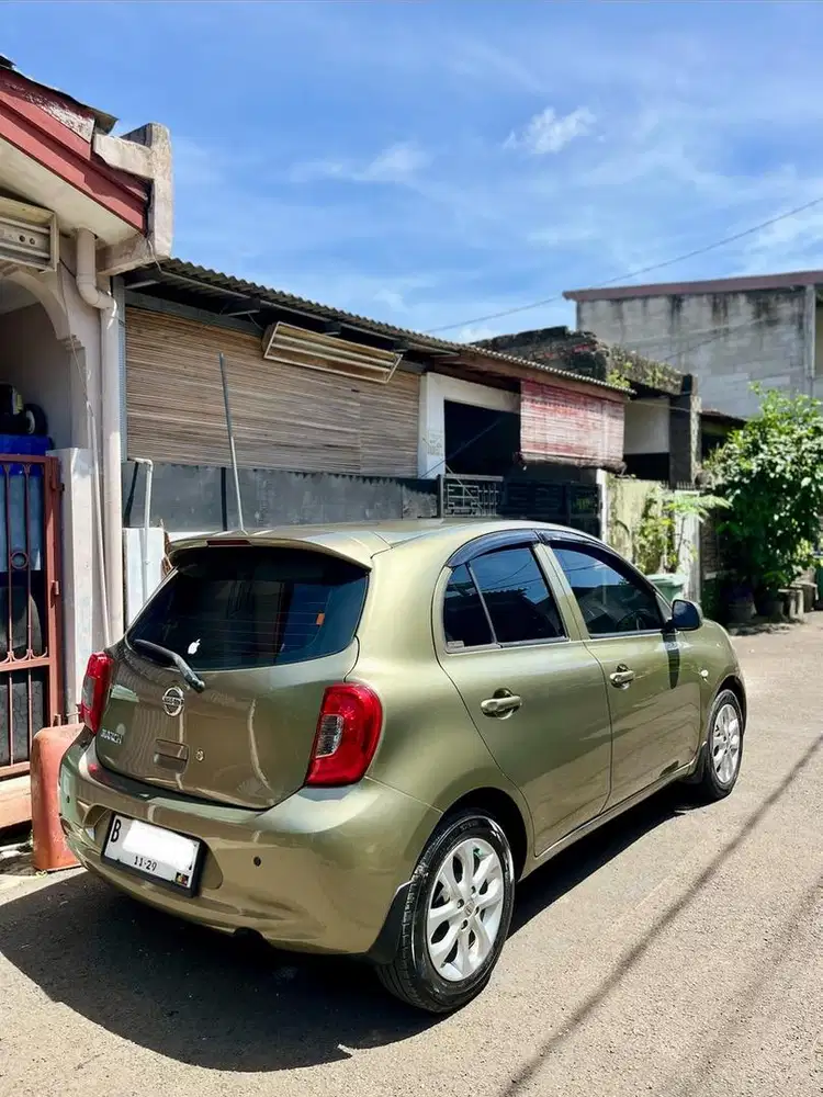 Nissan March 1.2 Automatic