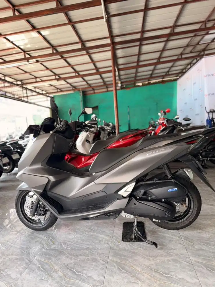 PCX 160 CBS 2025 SILVER BERKUALITAS BERGARANSI