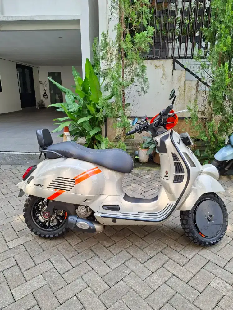 For sale vespa gtv 300 cc
