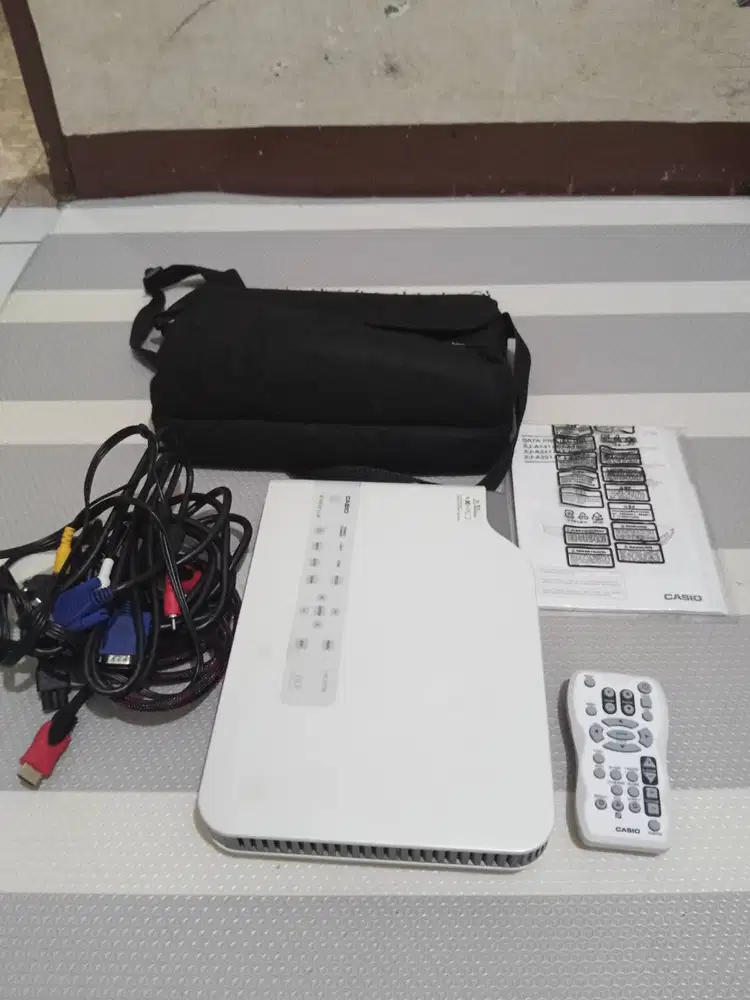 Dijual Proyektor Casio XJA251 MURAH
