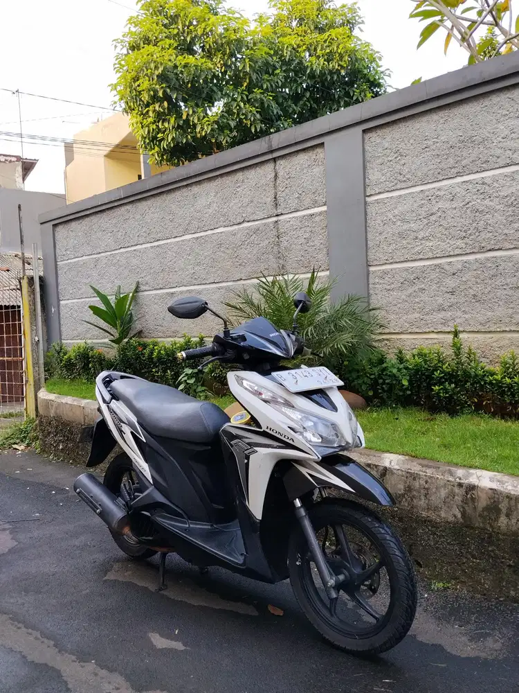 DIJUAL HONDA VARIO KZR 2012