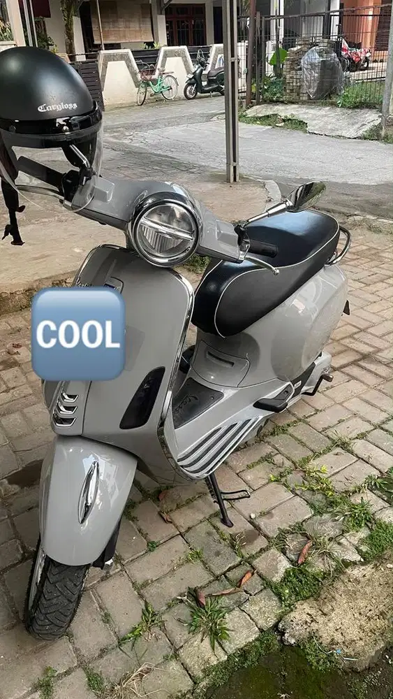 Vespa Primavera 2022