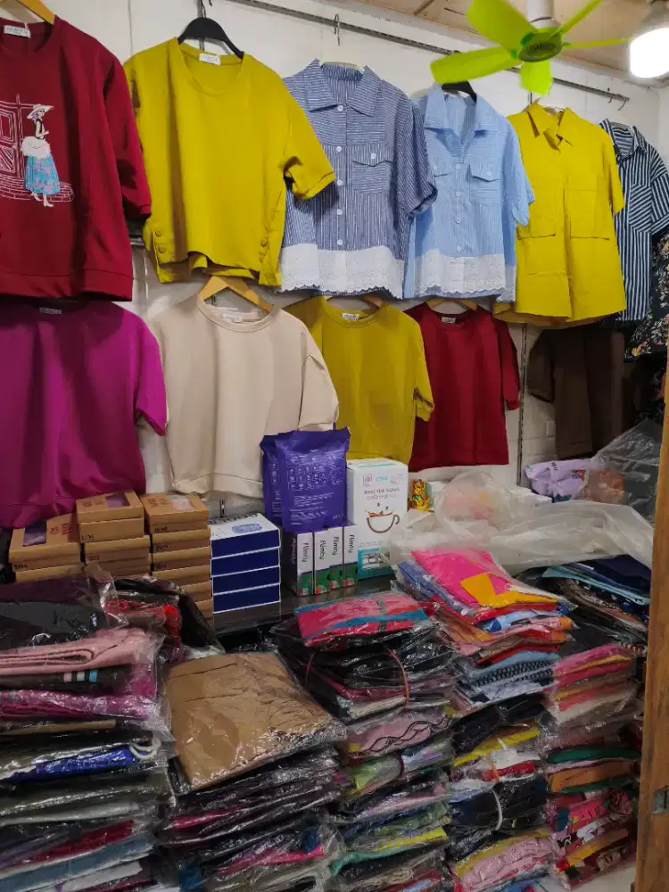 Loker pegawai toko baju (khusus cewek)
