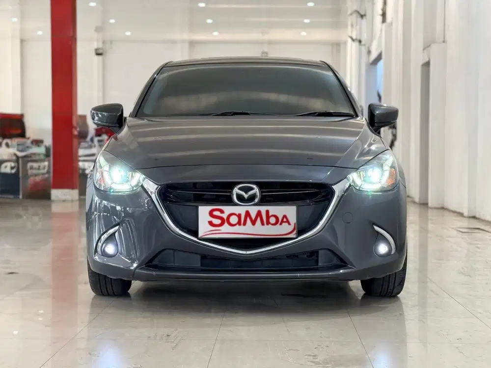 (TDP 20JT) MOBIL BERGARANSI.. MAZDA 2 R SKYACTIV AT 20217..ABU ABU