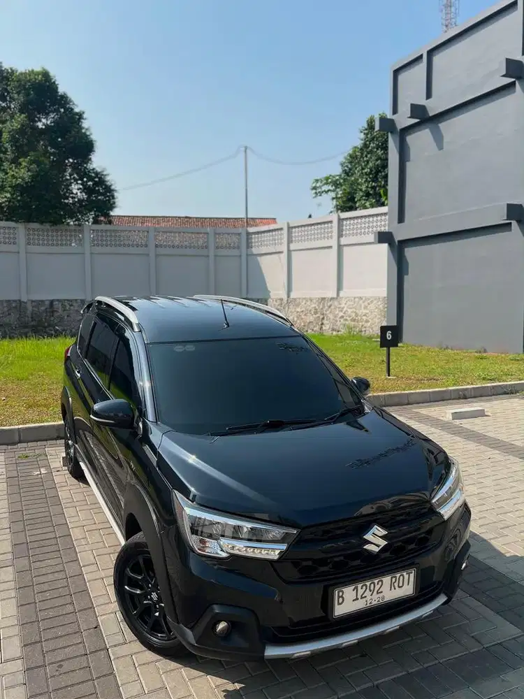 Suzuki XL7 Alpha Hybrid 1.5 AT 2023 LIKE NEW