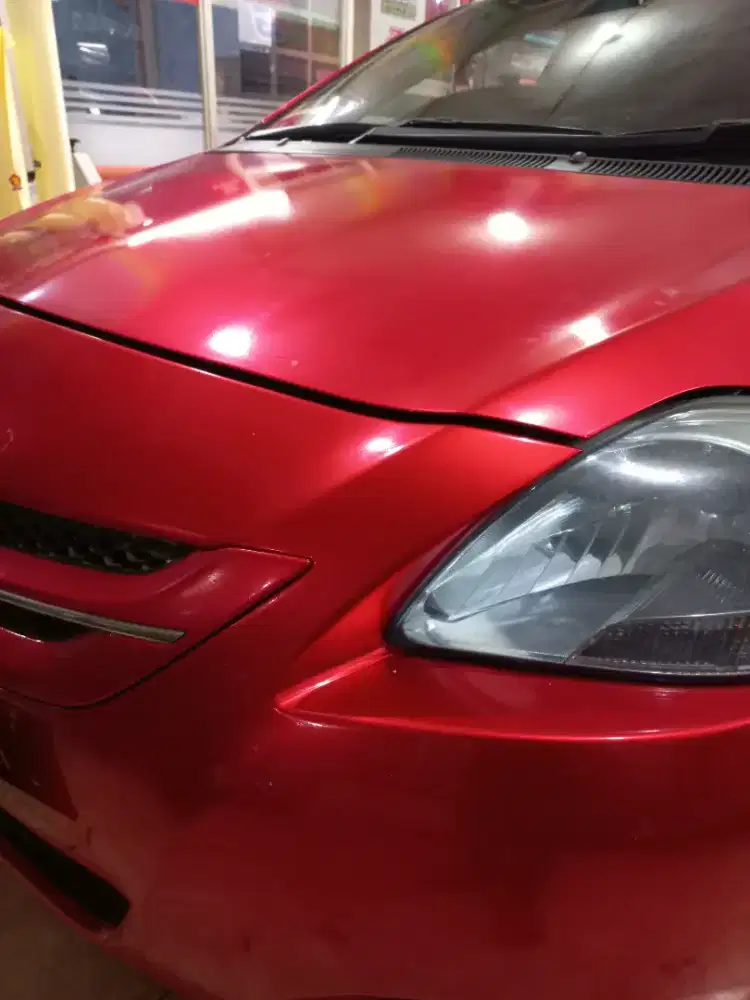 Pasang sticker wrapping mobil