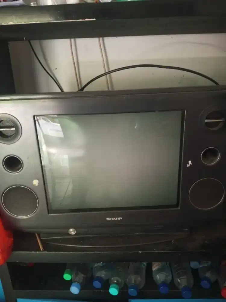 TV SHARP Normal cuma ga ada remotnya