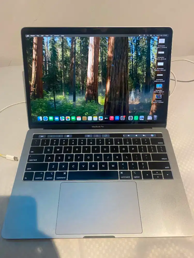 Laptop Macbook Pro 2019 Touchbar