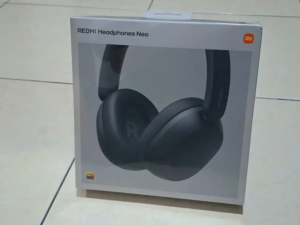 REDMI HEADPHONES NEO BNIB HARGA NETT
