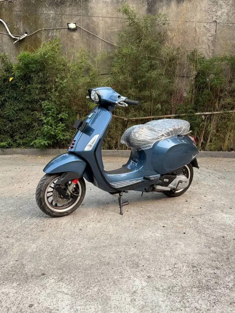 VESPA SPRINT 150 10TH ANNIVERSARY 2021