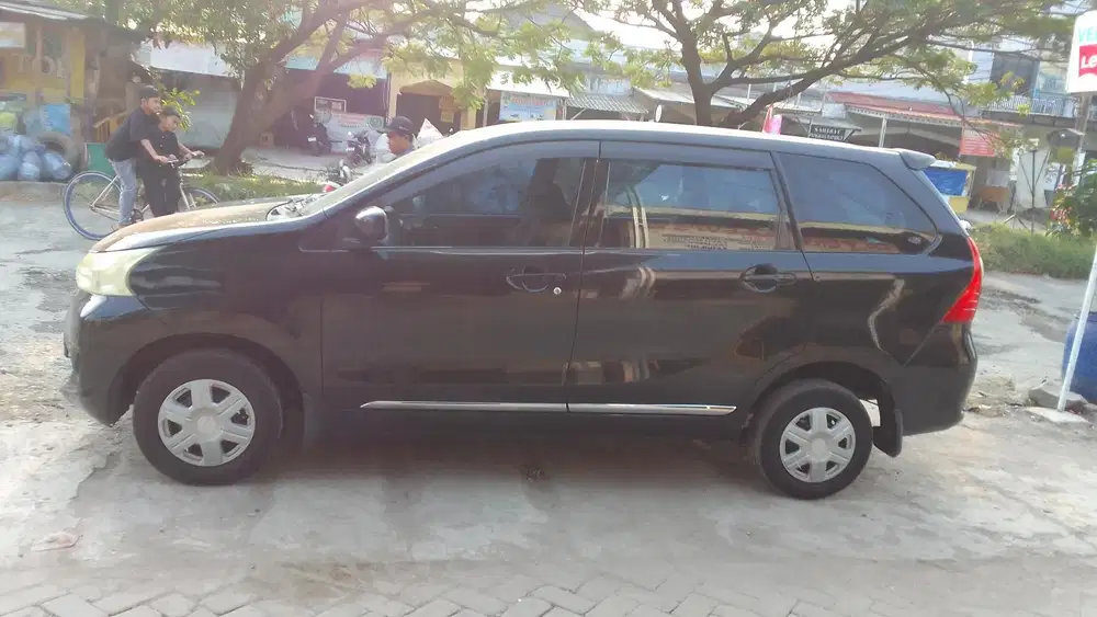 Daihatsu Xenia 2016 Bensin