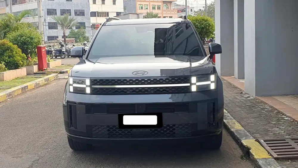 Km 9 rb hyundai santafe santa fe calligraphy bensin 2025 abu