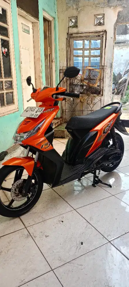 Beat karbu 2009 orange