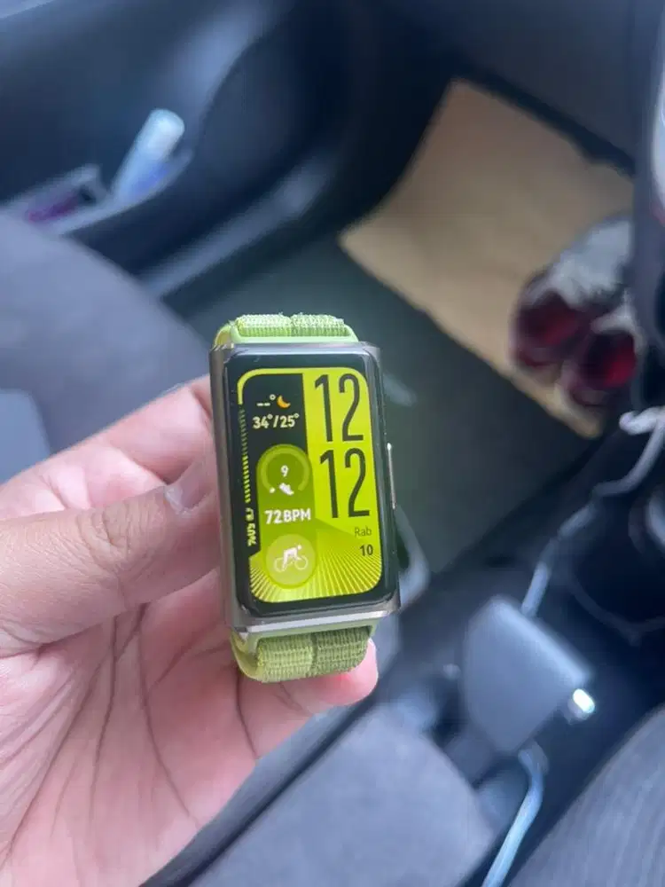 huawei band 11 pro like new