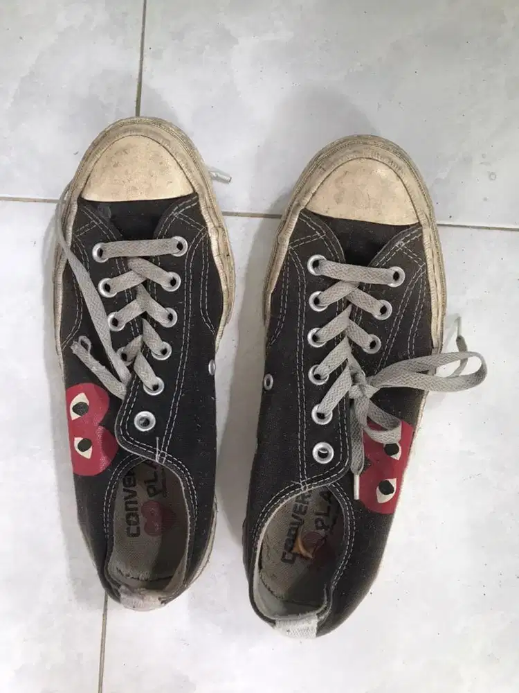 Di jual sepatu second Converse X Play uk40