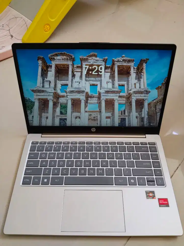 DIJUAL LAPTOP HP 14