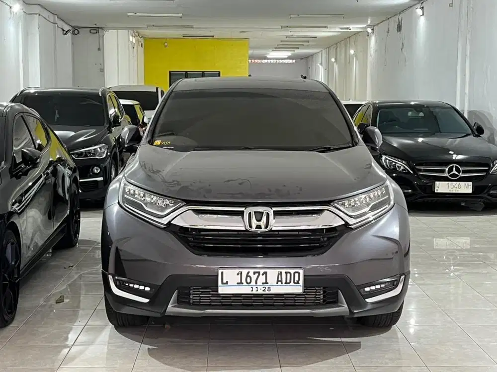 ANTIK LOW KM 10rb - HONDA CRV 1.5 TURBO PRESTIGE 2018 MATIC DP MINIM