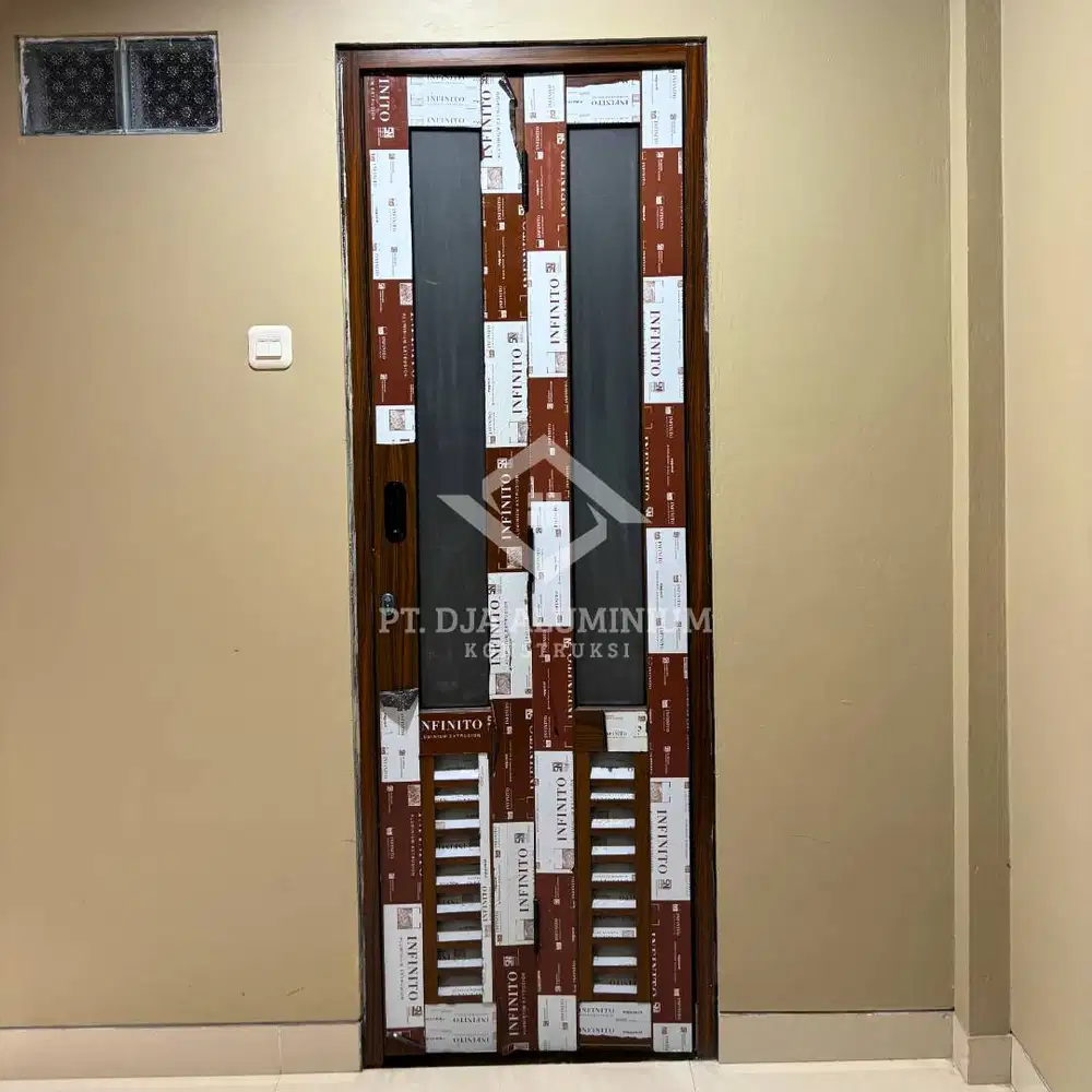 Pintu Lipat Aluminium Kamar Mandi Serat Kayu Infinito