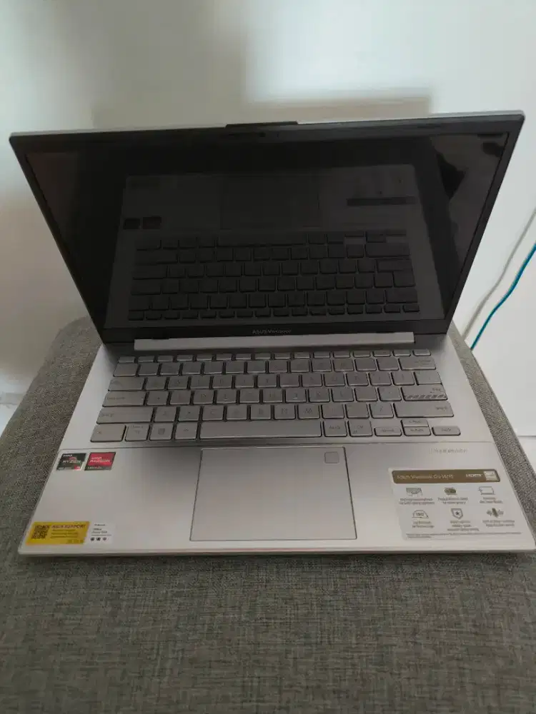 Dijual Asus vivobook AMD RYZEN5 14 ram 16GB/512GB