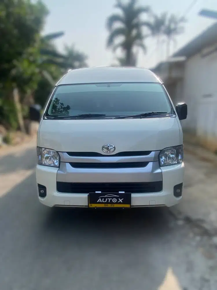 TOYOTA HIACE COMMUTER 3.0 DIESEL MANUAL 2024 SIAP USAHA