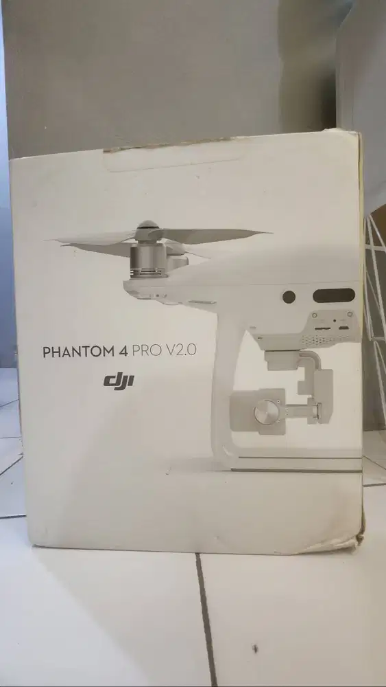 DRONE DJI PHANTOM 4 PRO V2.0 (BEKAS)
