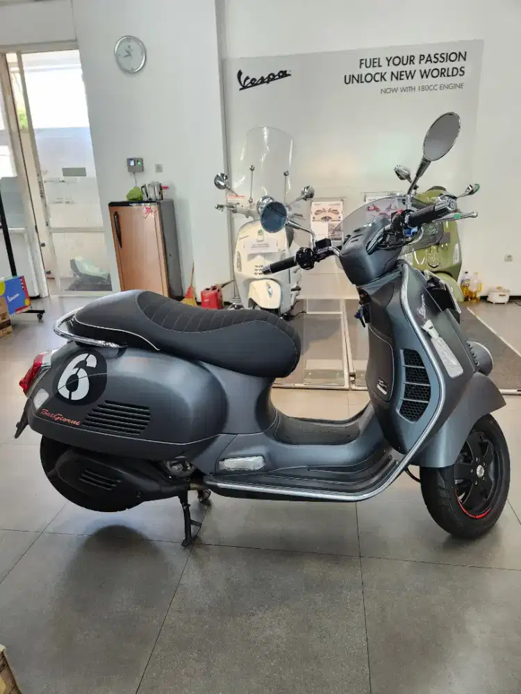 Piaggio Vespa GTV Sei Giorni 2 300cc Segel