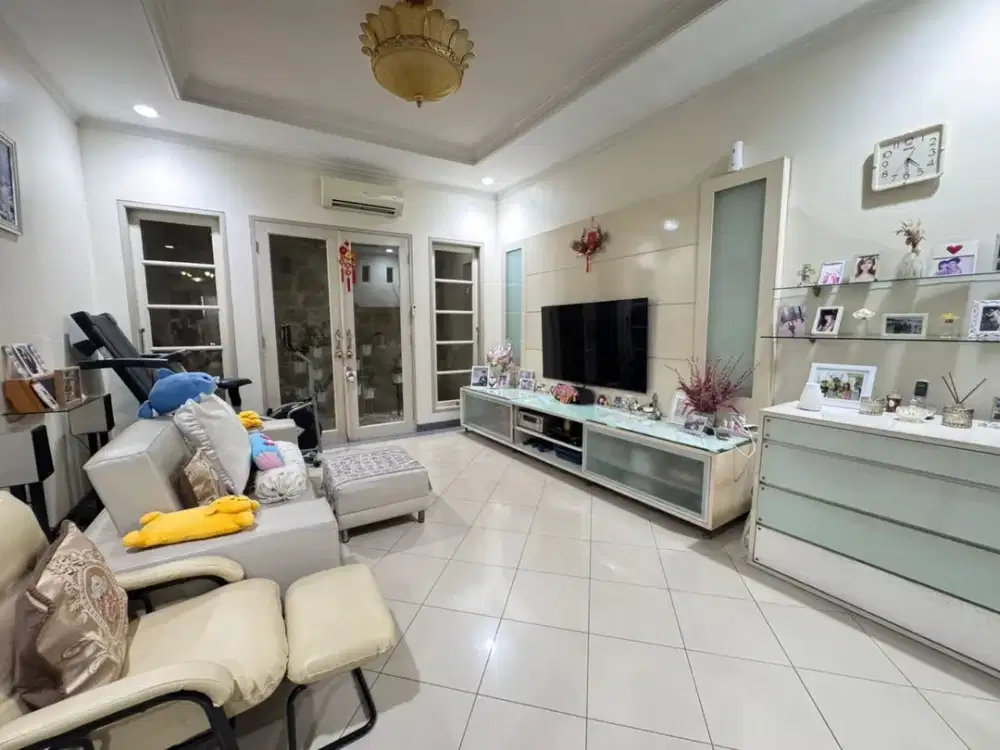 Dijual Rumah LT 200 m2 di Cideng Jakarat Pusat