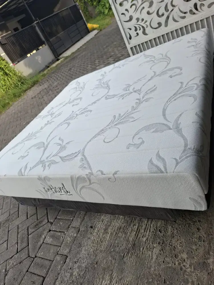 Simmons dr hard uk 200x200