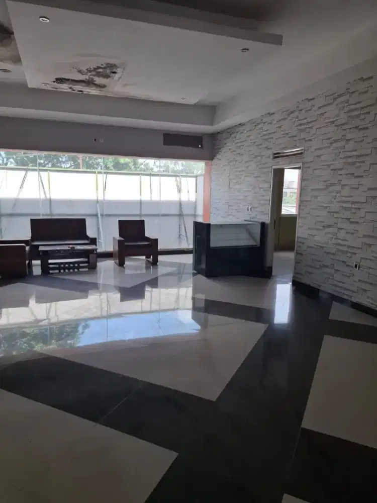 Ruang Usaha 2 Lantai Cocok Untuk Salon,Kuliner Jalan Utama Gedebage