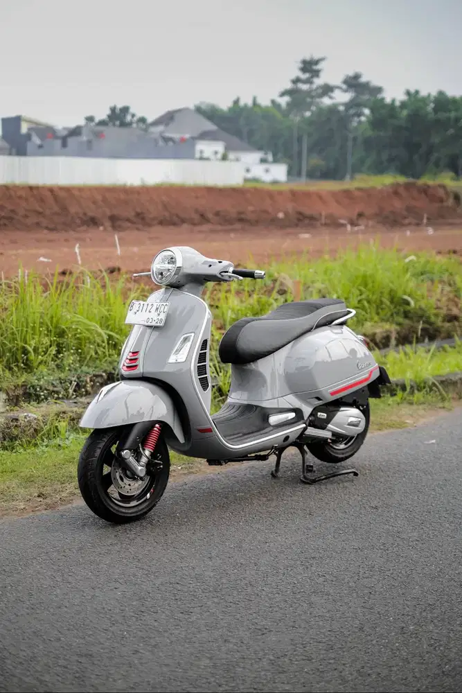 VESPA GTS 150 SUPER SPORT 2022