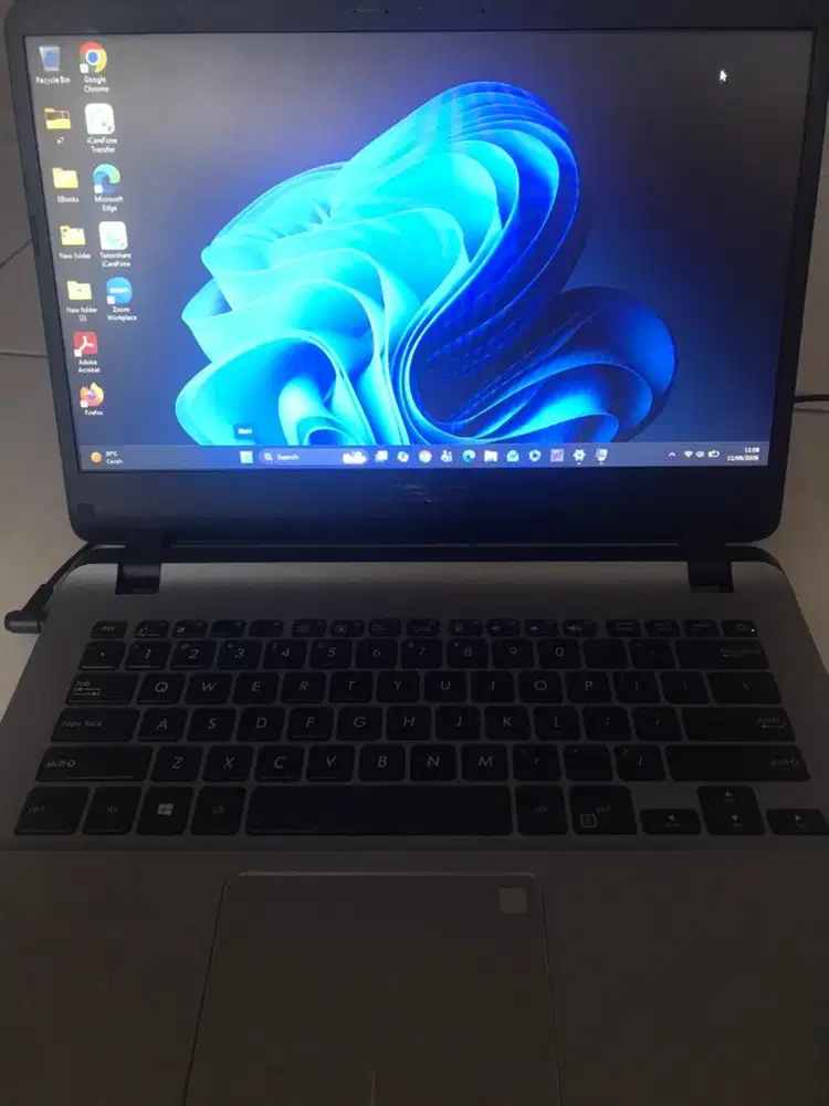 Dijual Laptop ASUS X407 MA