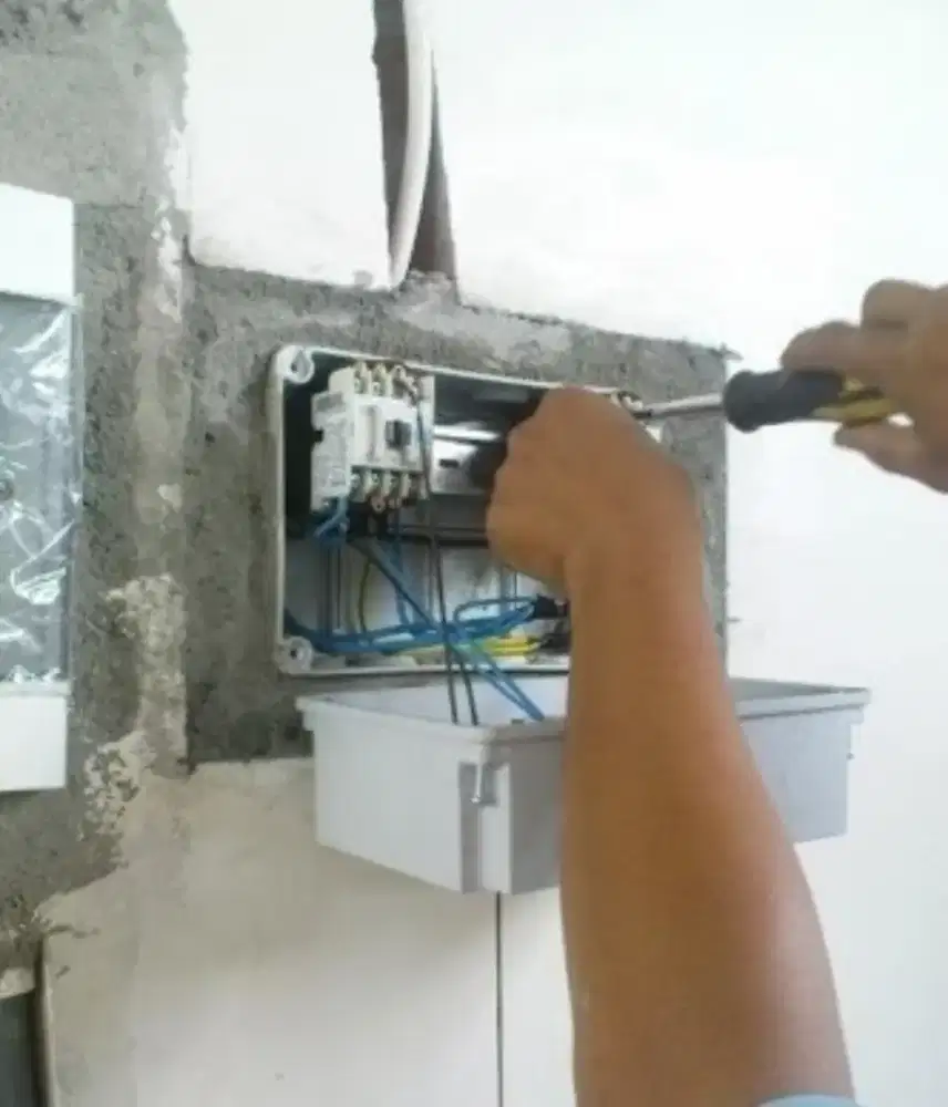 Jasa Tukang Listrik Panggilan