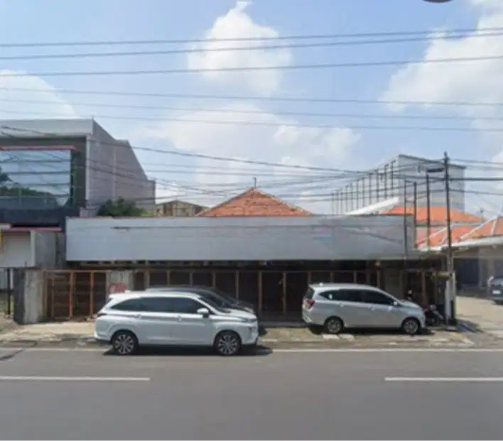 Tanah & Bangunan Strategis Jl Dr Cipto Murah Dibawah NJOP